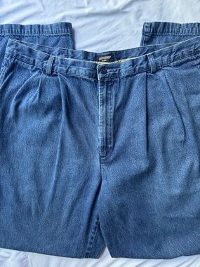 Dockers Men's Pleated Jeans in Indigo Blue Jeans  42x34